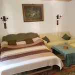 Kuti Vendeghaz *