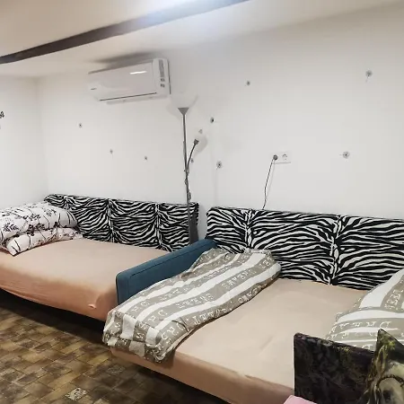 Kuti Vendeghaz Guest house Bakonykuti