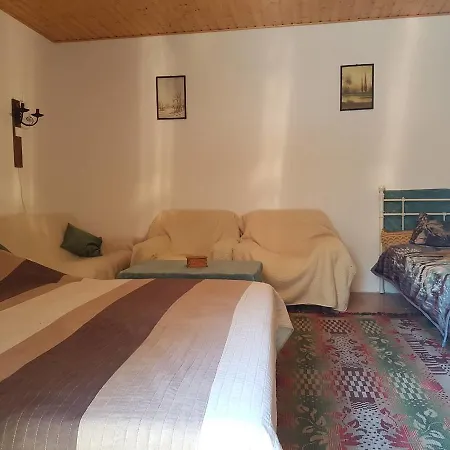 Penzion Kuti Vendeghaz *