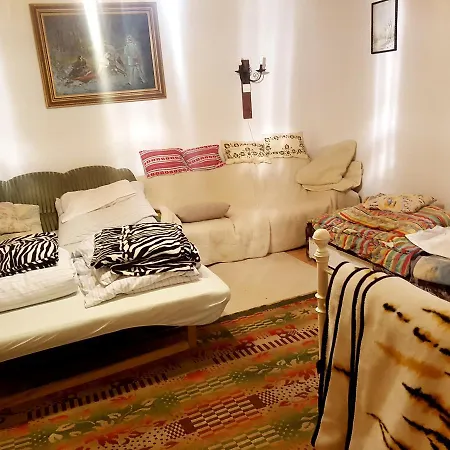 Guest house Kuti Vendeghaz *